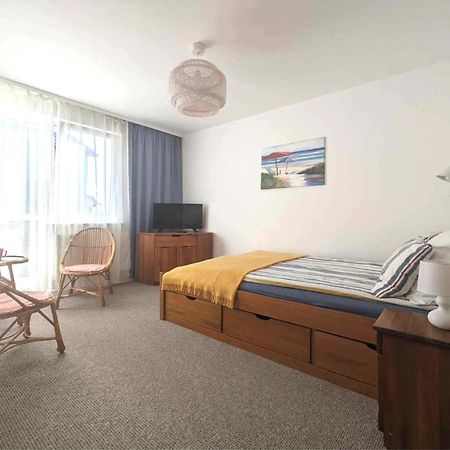 Florian - Tuz Przy Plazy Bed & Breakfast Mielno  Exterior photo